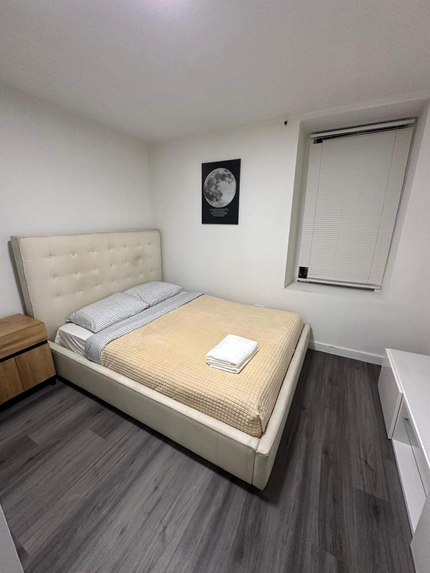 3Bd Cozy Unit Next To Central Park Нью-Йорк Екстер'єр фото
